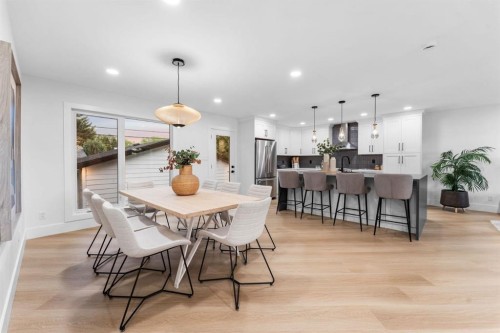 10404 Maplemont Road Se, Calgary, AB - Indoor Photo Showing Dining Room