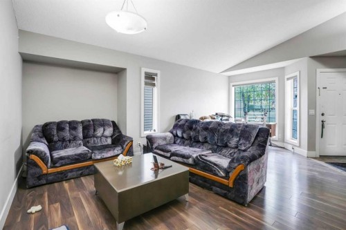 6216 Taralea Park Ne, Calgary, AB - Indoor Photo Showing Living Room