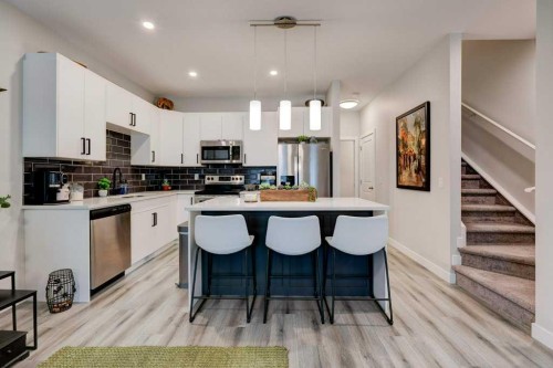 561 Canals Crossing Sw, Airdrie, AB - Indoor Photo Showing Kitchen