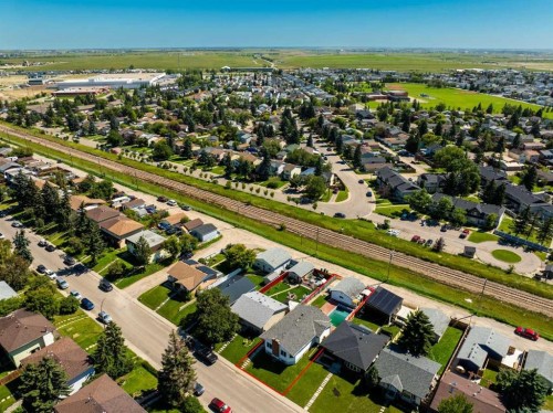 3236 Doverville Crescent Se, Calgary, AB - Outdoor With View