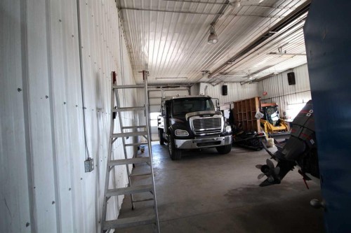 3208 52 Avenue, Innisfail, AB 