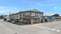 5001-05 49 Avenue  Olds, AB T4H 1W9