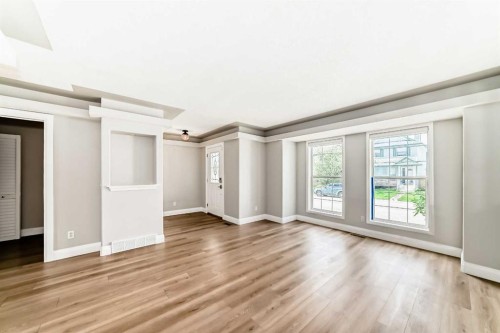237 Tarington Close Ne, Calgary, AB - Indoor Photo Showing Other Room