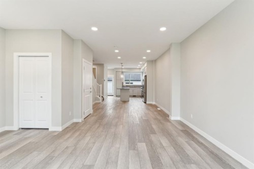 16 Alderwood Close Se, Calgary, AB - Indoor Photo Showing Other Room