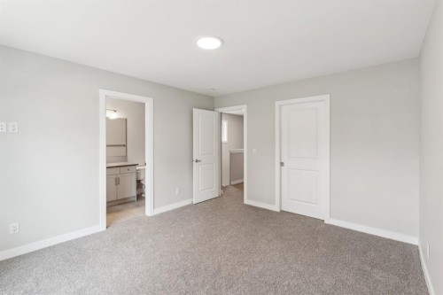 16 Alderwood Close Se, Calgary, AB - Indoor