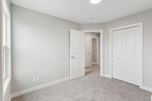 16 Alderwood Close Se, Calgary, AB - Indoor