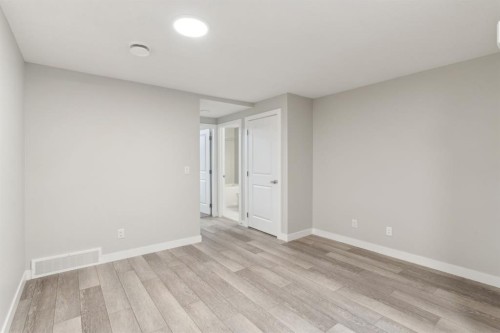 16 Alderwood Close Se, Calgary, AB - Indoor Photo Showing Other Room