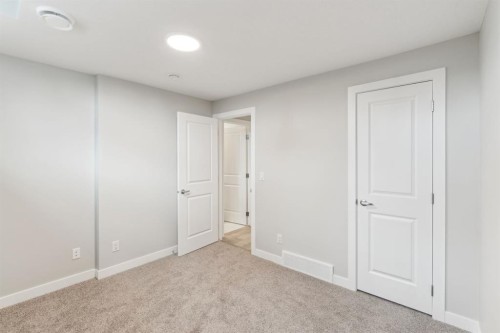 16 Alderwood Close Se, Calgary, AB - Indoor Photo Showing Other Room