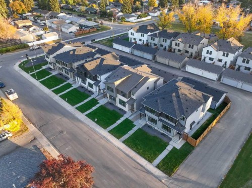 16 Alderwood Close Se, Calgary, AB - Outdoor With View