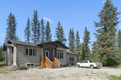 40018 Township Road 242  Rural Rocky View County, AB T3Z 2Z1