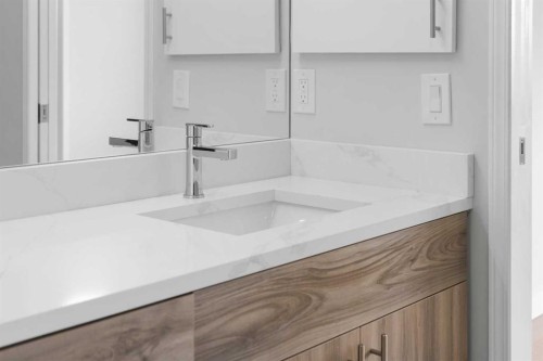 7 Prominence View Sw, Calgary, AB - Indoor Photo Showing Bathroom