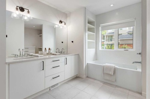 1408 Crescent Road Nw, Calgary, AB - Indoor Photo Showing Bathroom