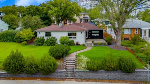 1408 Crescent Road Nw, Calgary, AB - Outdoor