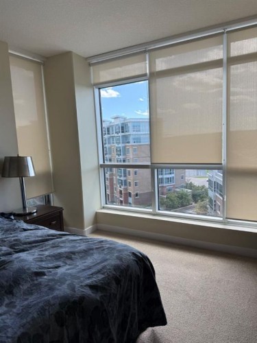 701-16 Varsity Estates Circle Nw, Calgary, AB - Indoor Photo Showing Bedroom