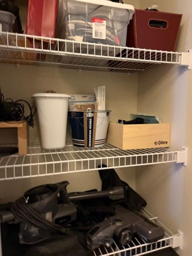 701-16 Varsity Estates Circle Nw, Calgary, AB - Indoor With Storage