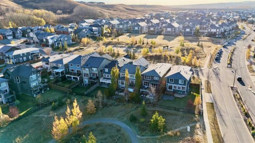 10 Cranbrook Hill Se, Calgary, AB - Outdoor With View