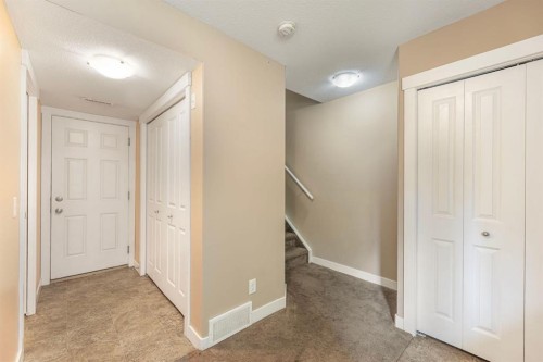 22 Skyview Ranch Gardens Ne, Calgary, AB - Indoor Photo Showing Other Room