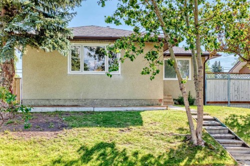 6216 4 Street NE Calgary, AB T2K 1K3