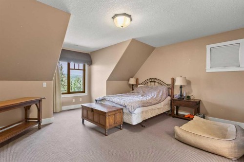 272001-200 272 Street West, Rural Foothills County, AB - Indoor Photo Showing Bedroom