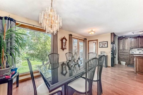 22 Glenhill Drive, Cochrane, AB - Indoor Photo Showing Dining Room