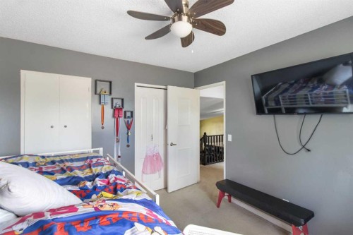 79 Templegreen Drive Ne, Calgary, AB - Indoor Photo Showing Bedroom