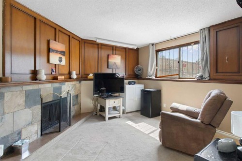 79 Templegreen Drive Ne, Calgary, AB - Indoor Photo Showing Other Room