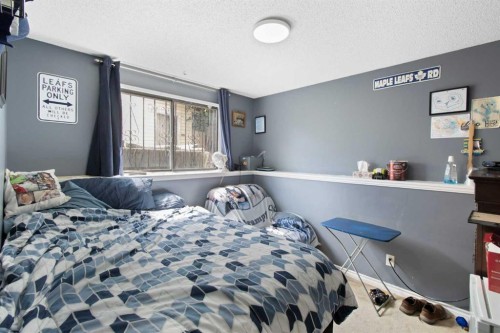 79 Templegreen Drive Ne, Calgary, AB - Indoor Photo Showing Bedroom