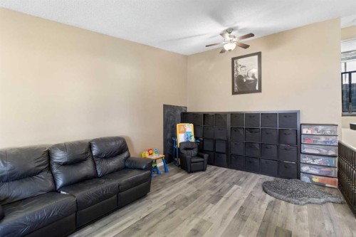 79 Templegreen Drive Ne, Calgary, AB - Indoor Photo Showing Living Room