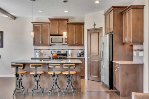 1544 Panatella Boulevard Nw, Calgary, AB - Indoor Photo Showing Kitchen