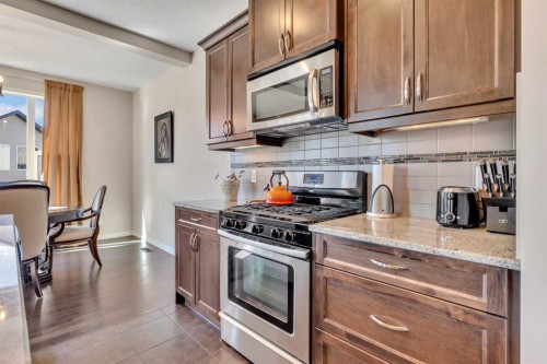 1544 Panatella Boulevard Nw, Calgary, AB - Indoor Photo Showing Kitchen