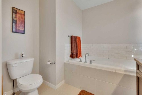 1544 Panatella Boulevard Nw, Calgary, AB - Indoor Photo Showing Bathroom