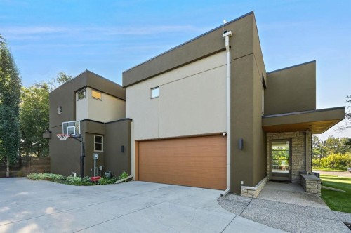 3926 9 Street Sw, Calgary, AB - Outdoor With Exterior