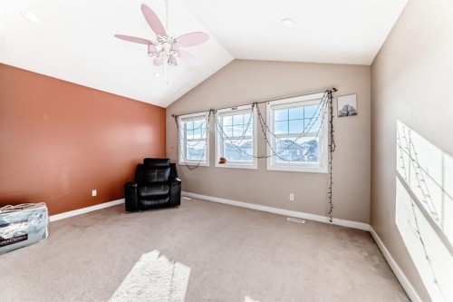 40 Saddlelake Gardens Ne, Calgary, AB - Indoor