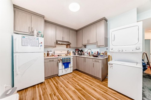 40 Saddlelake Gardens Ne, Calgary, AB - Indoor