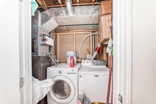 5307 Madigan Drive Ne, Calgary, AB - Indoor Photo Showing Laundry Room