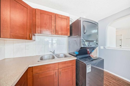 5307 Madigan Drive Ne, Calgary, AB - Indoor