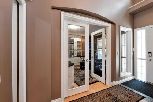 6 Royal Birkdale Court Nw, Calgary, AB -  Photo Showing Other Room