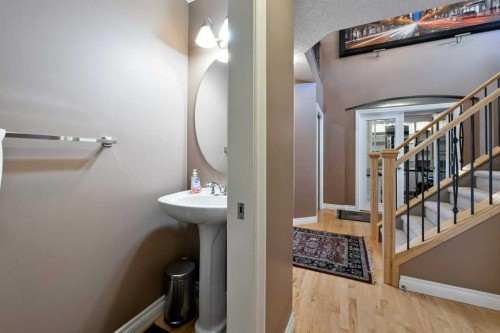 6 Royal Birkdale Court Nw, Calgary, AB - Indoor