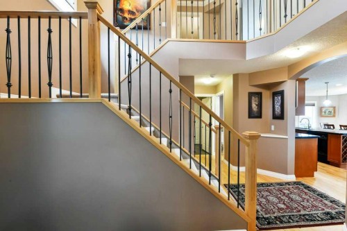 6 Royal Birkdale Court Nw, Calgary, AB - Indoor Photo Showing Other Room