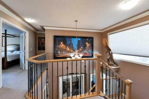 6 Royal Birkdale Court Nw, Calgary, AB - Indoor Photo Showing Other Room