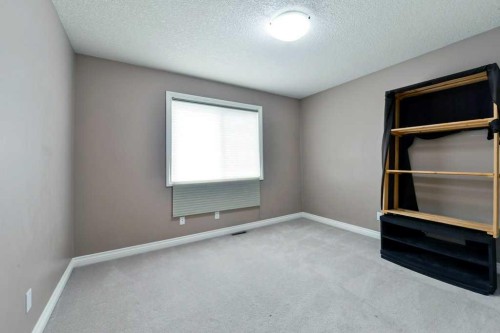 6 Royal Birkdale Court Nw, Calgary, AB - Indoor Photo Showing Other Room