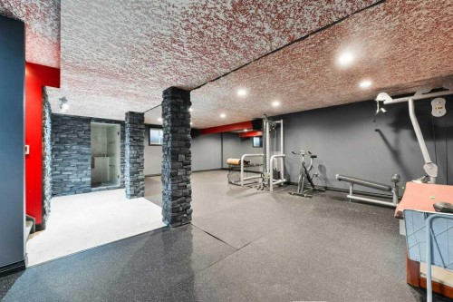 6 Royal Birkdale Court Nw, Calgary, AB - Indoor