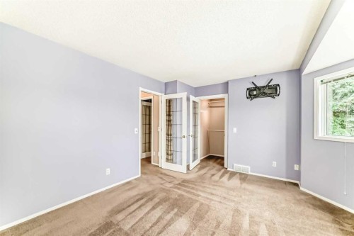 46 Coverdale Way Ne, Calgary, AB - Indoor Photo Showing Other Room