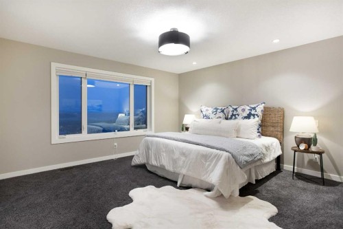 79 Cranarch Terrace Se, Calgary, AB - Indoor Photo Showing Bedroom