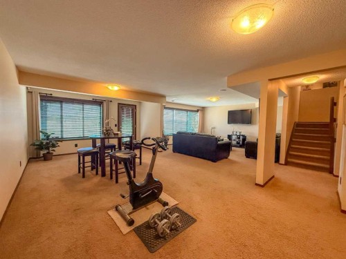 128 Chaparral Valley Drive Se, Calgary, AB - Indoor