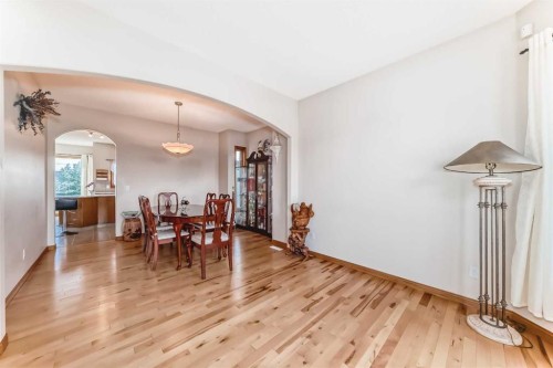 75 Hampstead Way Nw, Calgary, AB - Indoor Photo Showing Dining Room