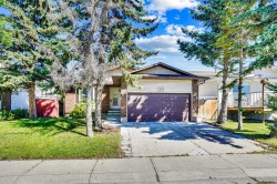35 Castlefall Grove NE Calgary, AB T3J 1L1