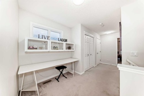 114 Walgrove Green Se, Calgary, AB - Indoor Photo Showing Other Room