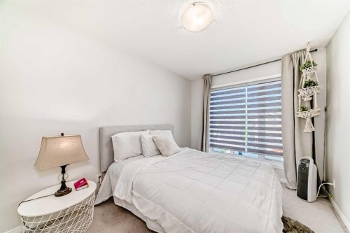 114 Walgrove Green Se, Calgary, AB - Indoor Photo Showing Bedroom