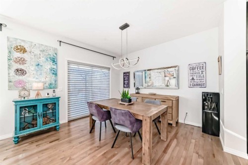 114 Walgrove Green Se, Calgary, AB - Indoor Photo Showing Dining Room